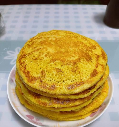 玉米鸡蛋小煎饼的制作方法（做出香脆外皮、松软内馅的小煎饼）