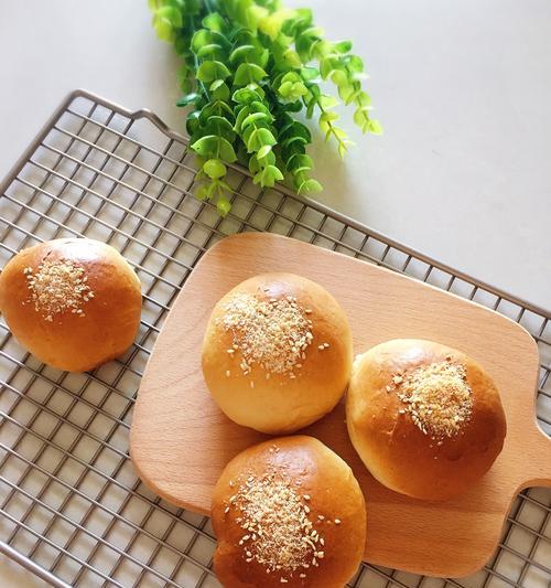 手工制作椰香面包棒（从原材料到烘焙，轻松DIY椰香面包棒）