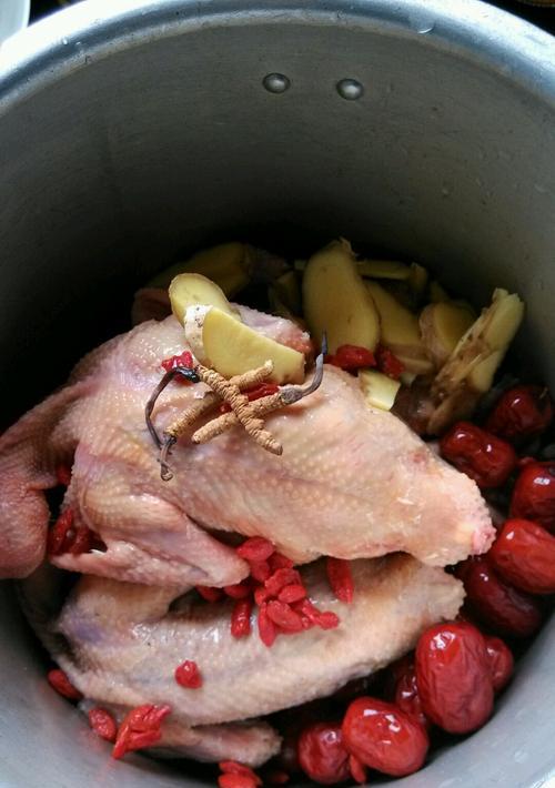 药材鸽子汤的制作方法（健康养生，药食同源）