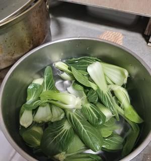 小油菜鸡蛋汤的做法（家常美味，味道香浓）