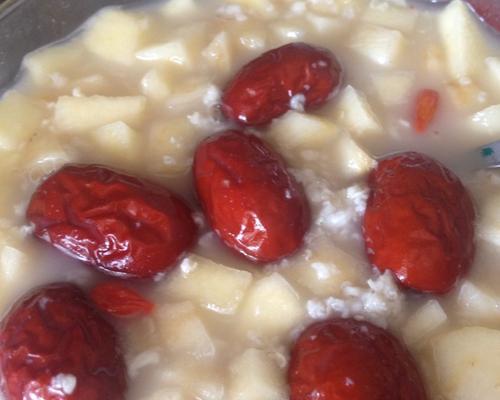 美味健康的以什锦水果粥的制作方法（让你轻松享受水果和谷物的绝妙组合）