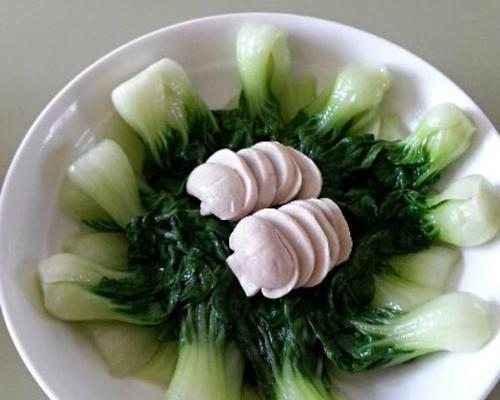 鲜香可口，营养丰富的“大白菜心汤”的制作方法（营养充足的汤品）