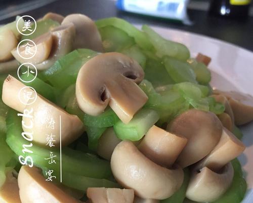 上海青炒口蘑的做法（清香爽口）