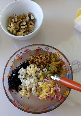 山楂高粱米粥的做法（健康养生）