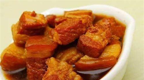 砂锅坛肉，美味诱人的传统风味（体验传统饮食文化）