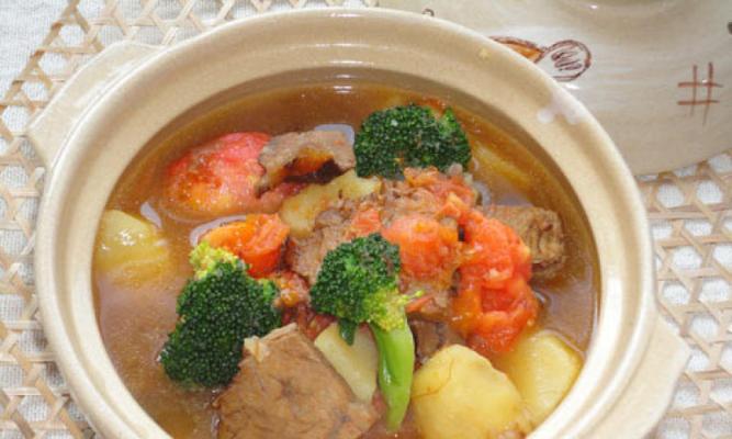 砂锅牛肉汤的制作方法（口感鲜美）