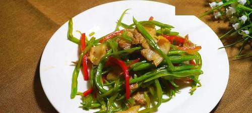 肉末扁豆丝——一道美味的家常菜（营养丰富）