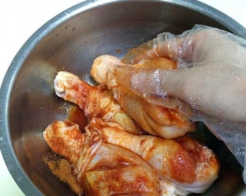 用香料烤出美味鸡腿（掌握这些技巧）