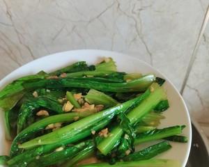 蒜蓉油麦菜的做法（健康美味的家常菜）