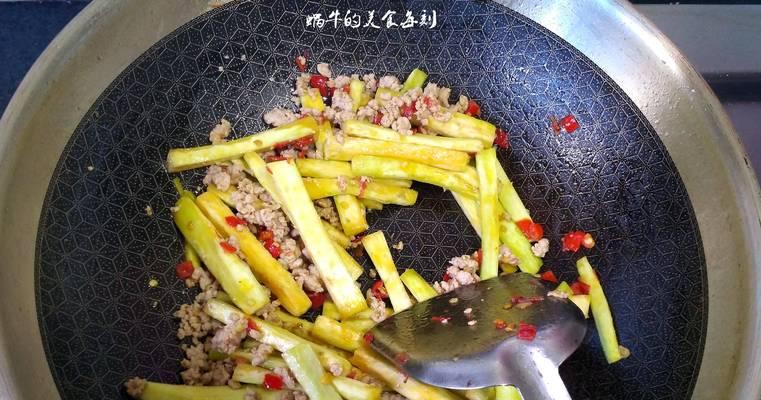 美味蒜蓉辣酱肉末黄豆粒的制作方法（口感丰富）