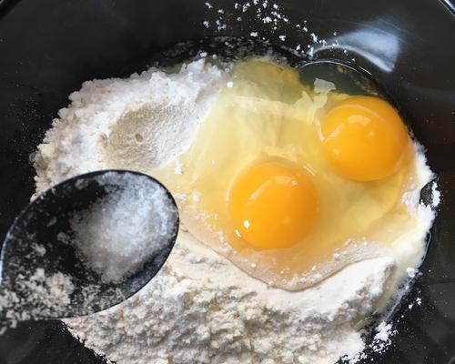 松软面包鸡蛋饼，口感绝佳（制作方法详解）