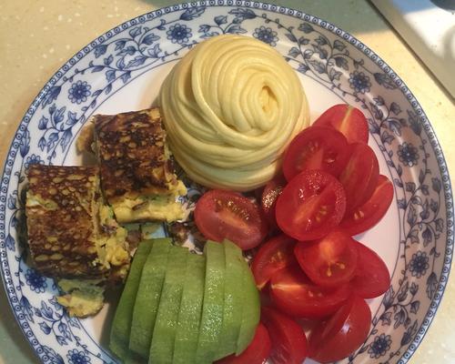 圣女果蛋花汤的制作方法（香气扑鼻、味道鲜美的家常汤菜）