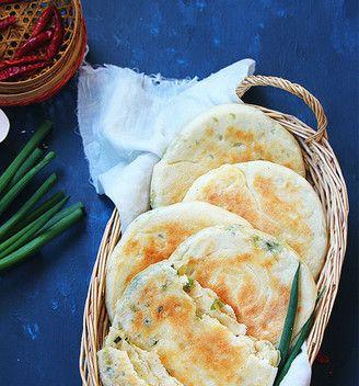 手把手教你制作以萨拉齐发面油饼（传统美食）