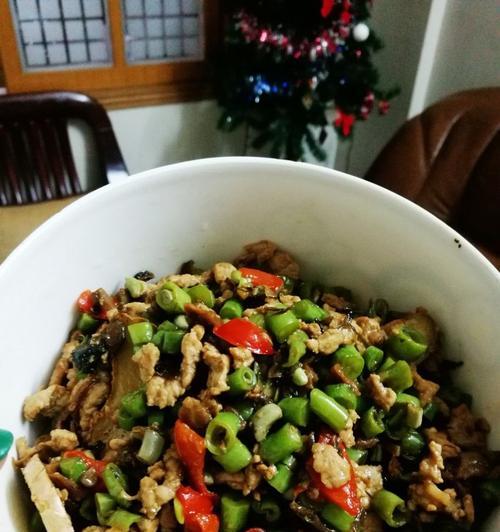 创意美食之肉未豆角（用创意做出美味佳肴）