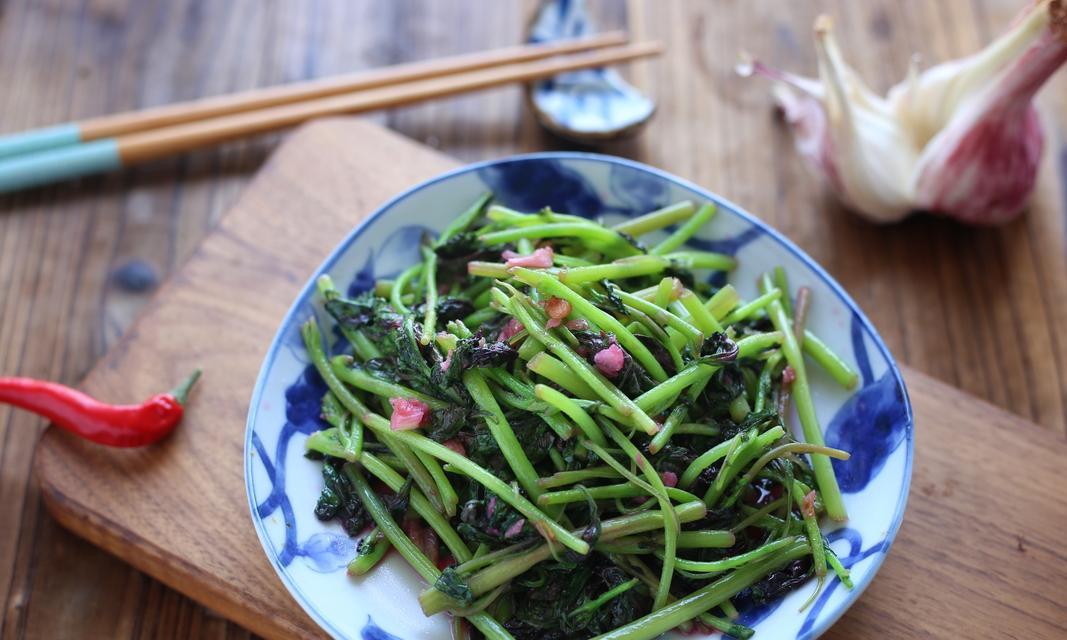 肉丸冬苋菜的家常做法（健康美味）