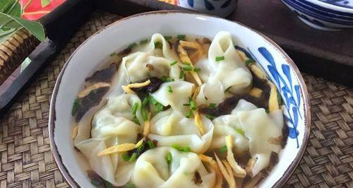 清汤鸡肉馄饨的制作方法（用鸡汤与鸡肉制作的健康美食）