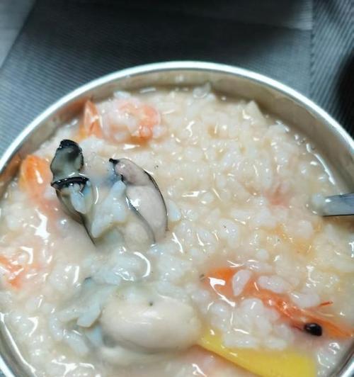 宝宝辅食鲜虾鱼肠面怎么做？适合宝宝的辅食食谱有哪些？