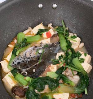 宝宝辅食三文鱼头豆腐汤怎么做？有哪些营养成分？